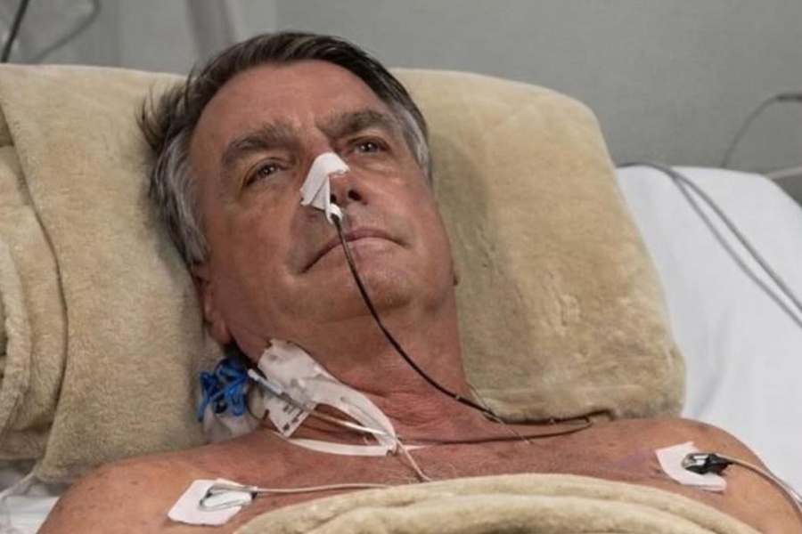 Bolsonaro segue internado sem previsão de alta