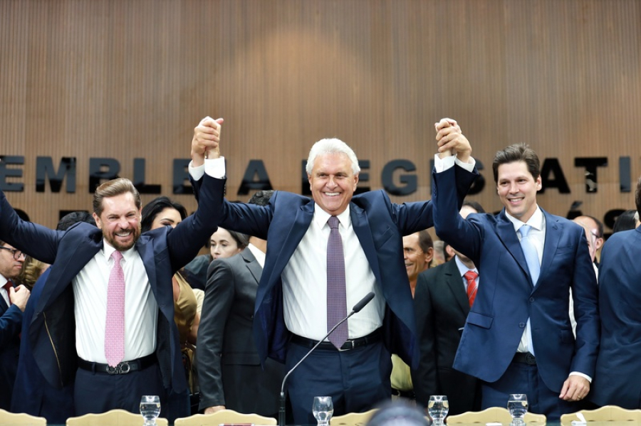 Daniel Vilela assume governo de Goiás