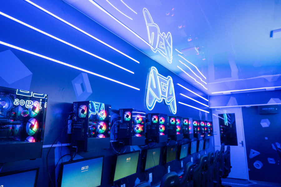 Tecnologia muda destinos: projeto Gamifica leva formação gratuita em games para jovens de todo o Distrito Federal