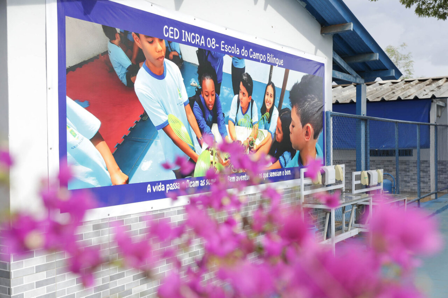Restrição ao celular nas escolas do DF muda comportamento e melhora desempenho dos alunos