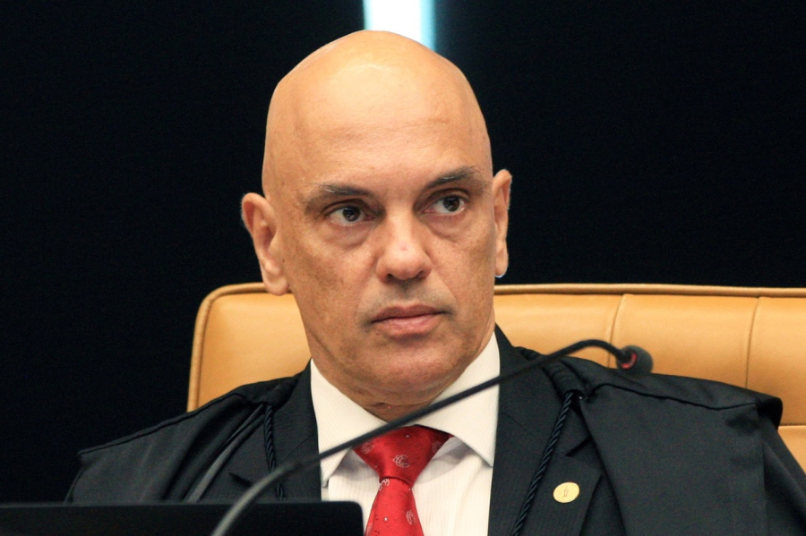 Moraes restringe visitas e isola Bolsonaro no hospital