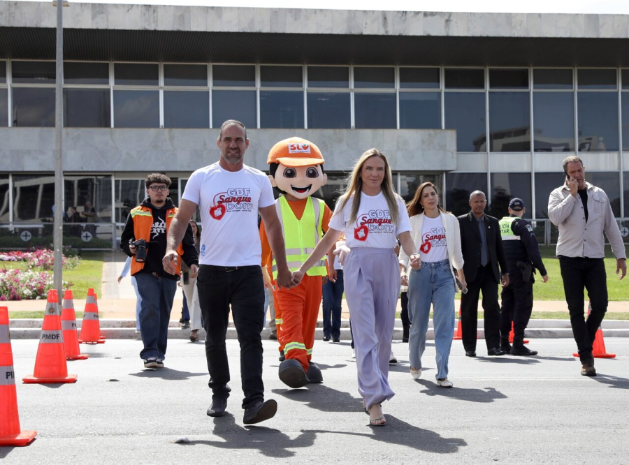 Praça do Buriti recebe ação para ampliar doação de sangue