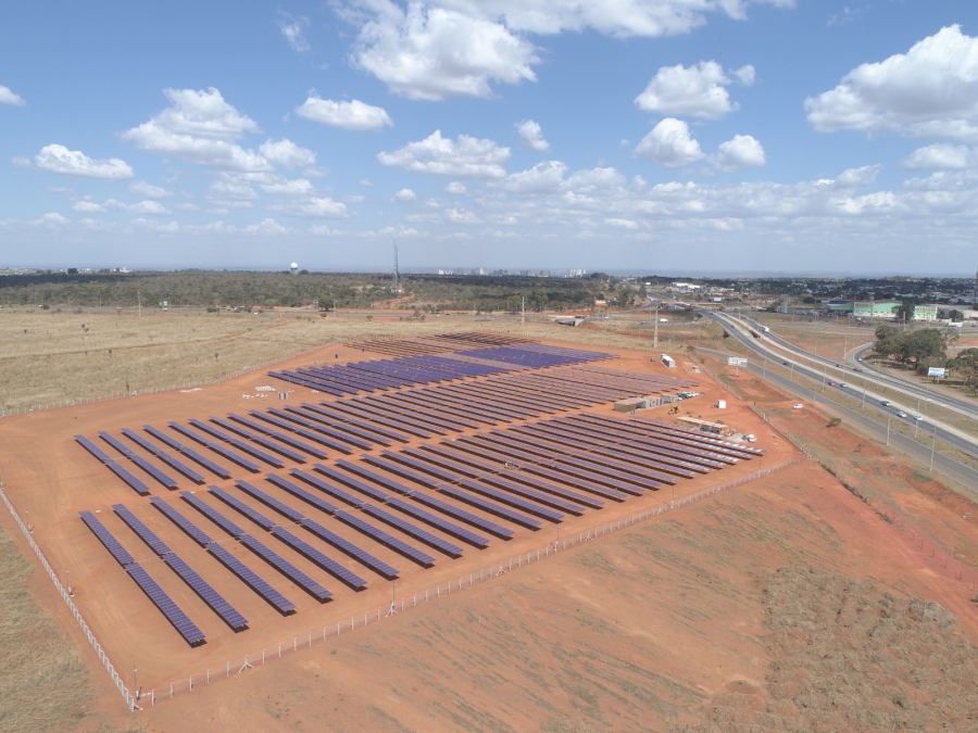 Terracap e CEB colocam em operação usina solar que vai abastecer o TSE