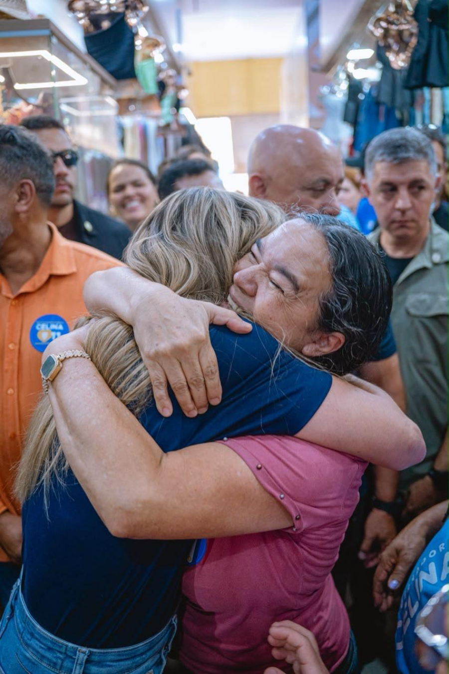 Celina Leão visita Feira de Sobradinho e propõe renegociação de dívidas e melhorias nas feiras do DF